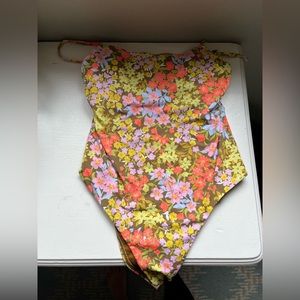 NWOT Billabong One Piece